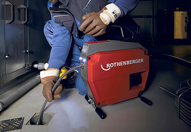 Tarabya'da Balkon Gideri Açma